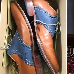 Cole Haan men’s size 10 saddle shoes